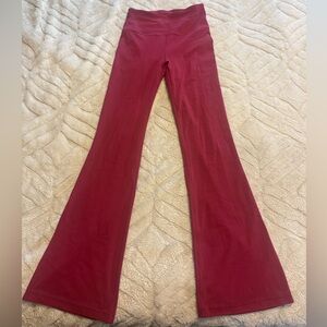 Groove Super-High-Rise Flared Pant *Nulu